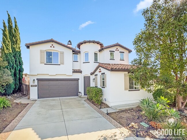 Building Photo - Stunning 4B/3.5BA House in San Elijo Hills!