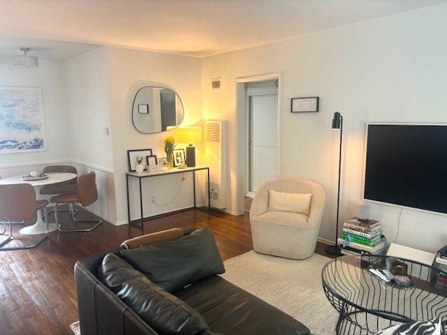 Photo - 916 N Sweetzer Ave Unit L