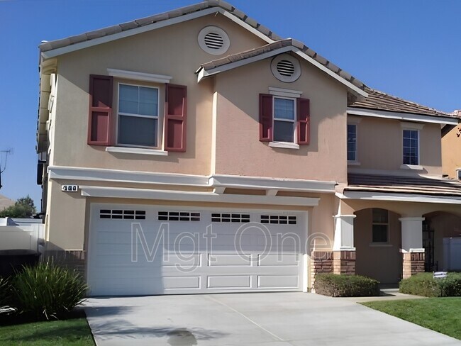 Photo - 564 Botan St