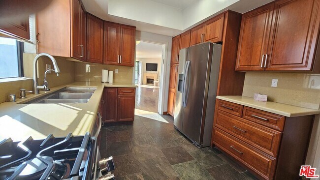 Photo - 10620 Eastborne Ave Unit 202