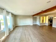 Photo - 6824 Hyde Park Dr Unit E