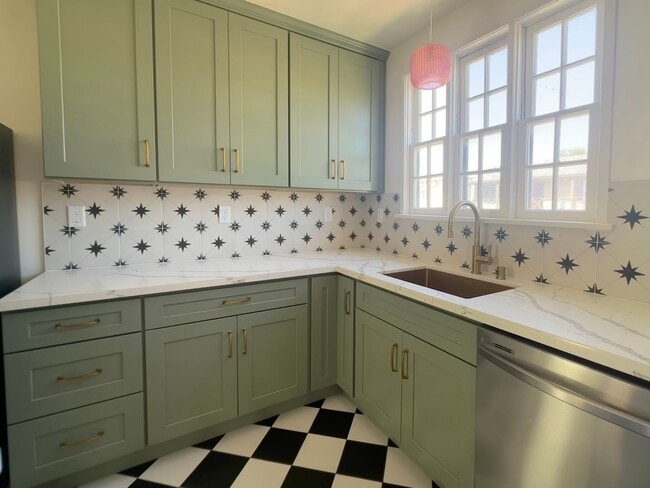 Photo - 337 N Gardner St Apartment Unit 337 1/2 N. Gardner St