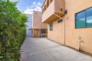Photo - Beautiful 4 Bed House!