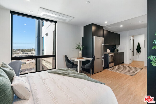 Building Photo - 3688 Overland Ave Unit 641 Rental