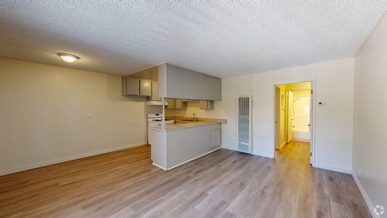 3D Tour - 10210 Mountair Ave., Tujunga
