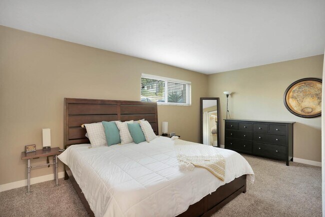 Photo - 5915 Lauretta St Unit 2