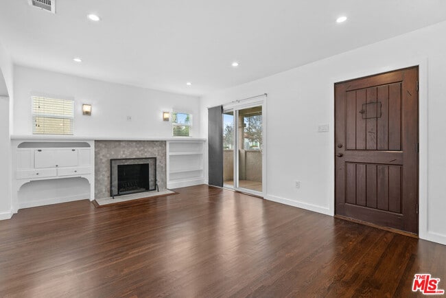 Photo - 1716 S Genesee Ave