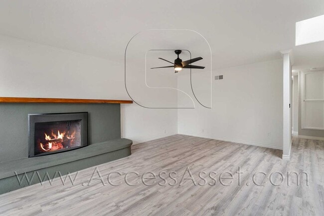 Building Photo - 1636 Zoro Way