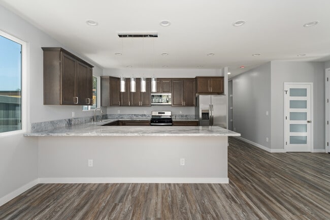 Kitchen / Living Room - 5122 Los Robles Dr