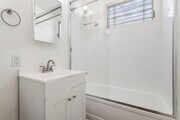 Photo - 1173 W 29th St