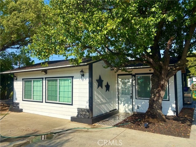 Building Photo - 4760 N Edenfield Ave