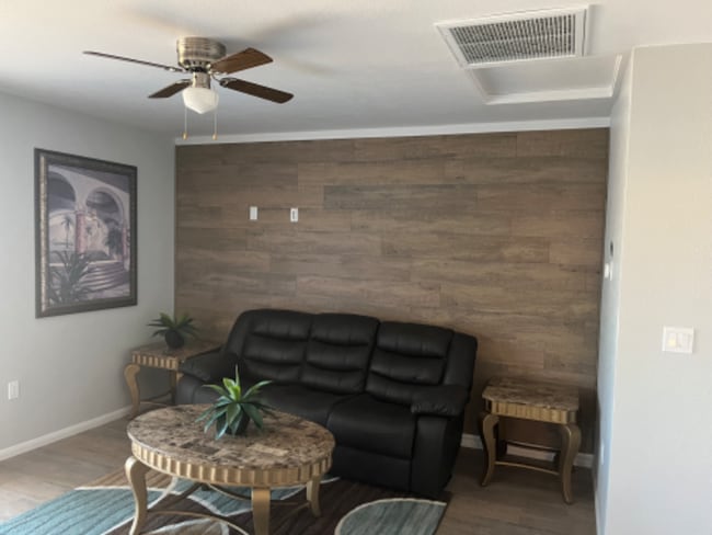 Photo - 12327 Farmington St Unit 3