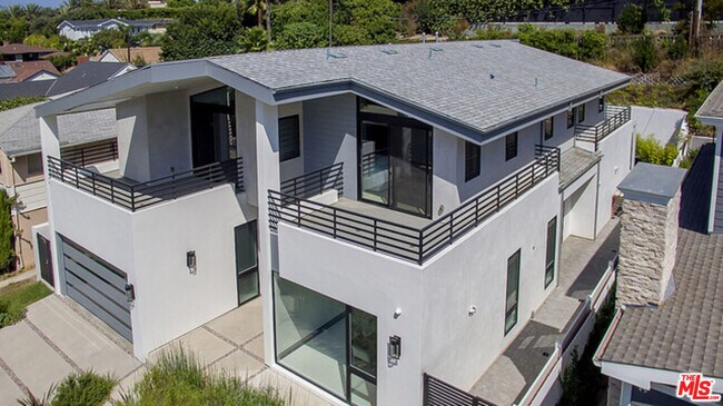 Photo - 2122 Castle Heights Ave