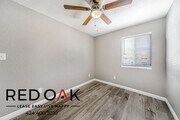 Photo - 1036 Normandie Ave Unit 1036-11