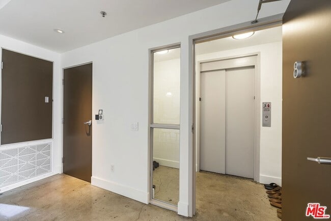 Photo - 814 S Spring St Unit 8