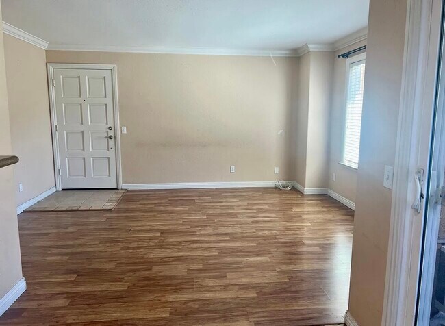 Photo - 7003 Saranac St Unit 105