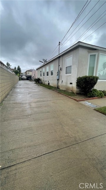 Photo - 7909 Whitmore St