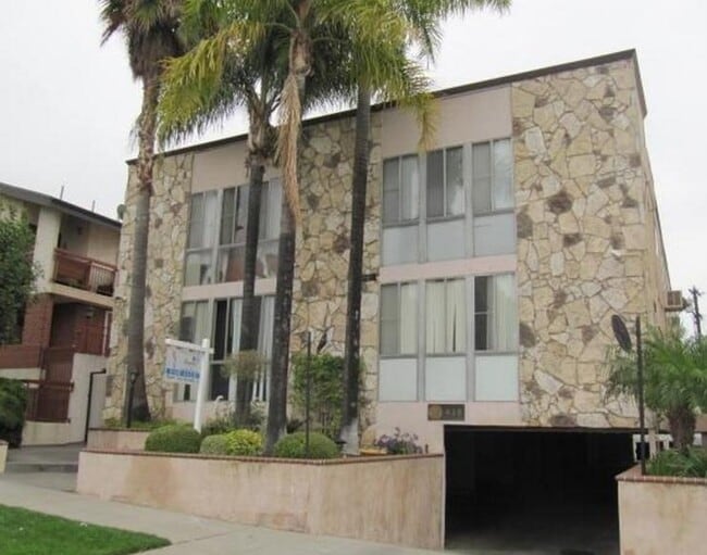 Front - 630 E Orange Grove Ave Unit J