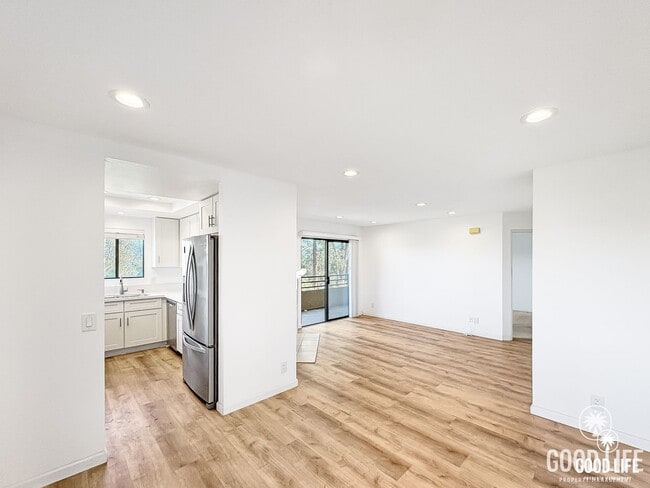 Photo - Move-In Ready Condo Overlooking The Height...