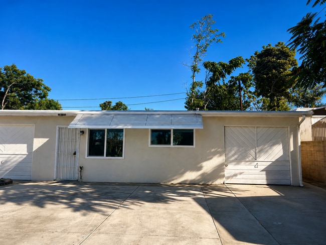 Building Photo - 34584-88 Cedar Ln Unit 34588