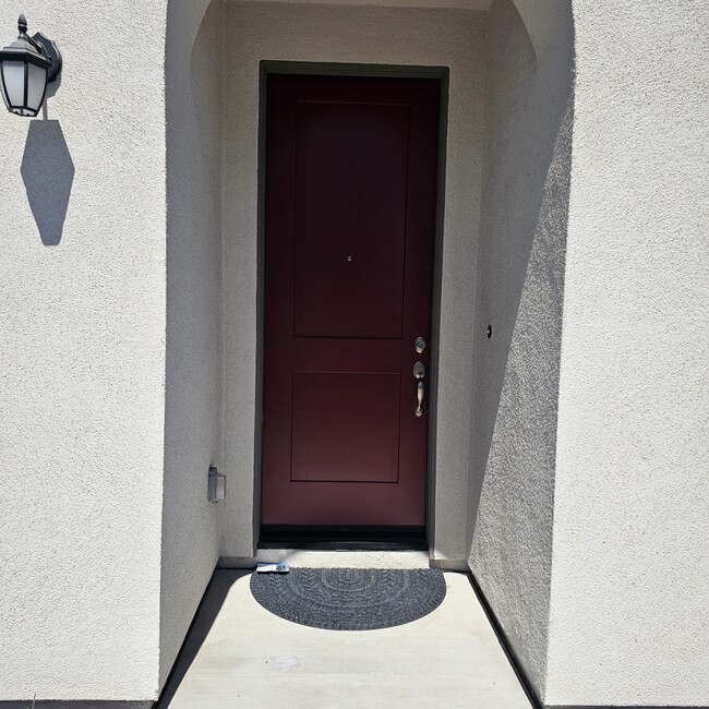 Building Photo - 415 Willow Run Ln Rental