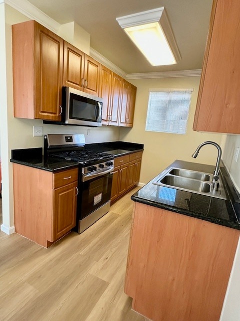 Photo - 20202 Cohasset St