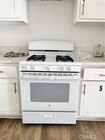 Photo - 211 W 43rd St