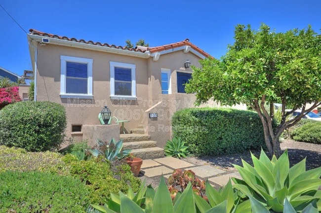 Building Photo - 535 De La Vista Ave