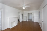Photo - Beautiful Vintage Cottage in La Jolla w/ D... Apartment Unit 7783 1/2