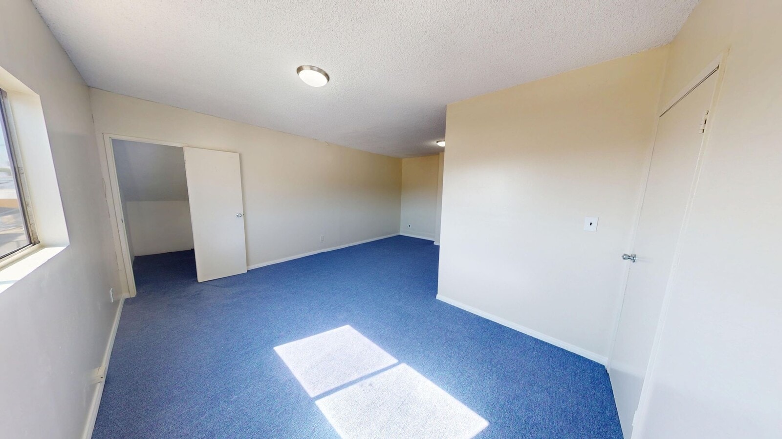 Beautiful Dormitory Style Housing Available - Beautiful Dormitory Style Housing Available Unit 3A