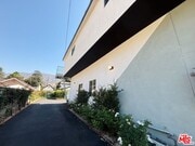 Photo - 713 Devirian Pl