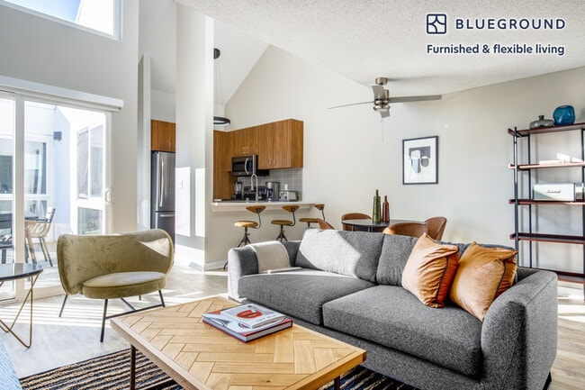 Photo - 615 S Catalina Ave Unit FL3-ID397