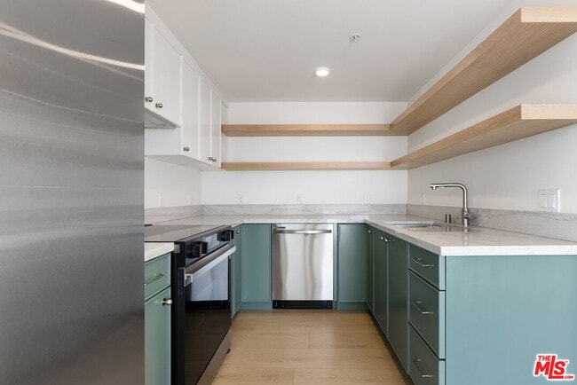 Photo - 8561 Belmont St Unit 5