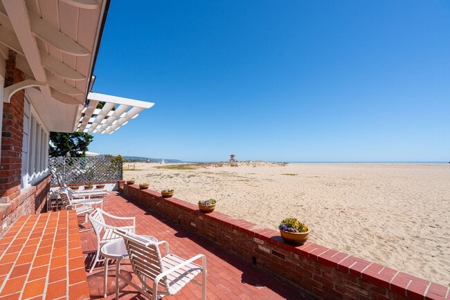 Photo - Winter Lease in Exclusive Peninsula Point Neighborhood. No yearly leases!