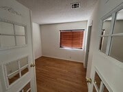 Photo - 3242 Rollingridge Ave