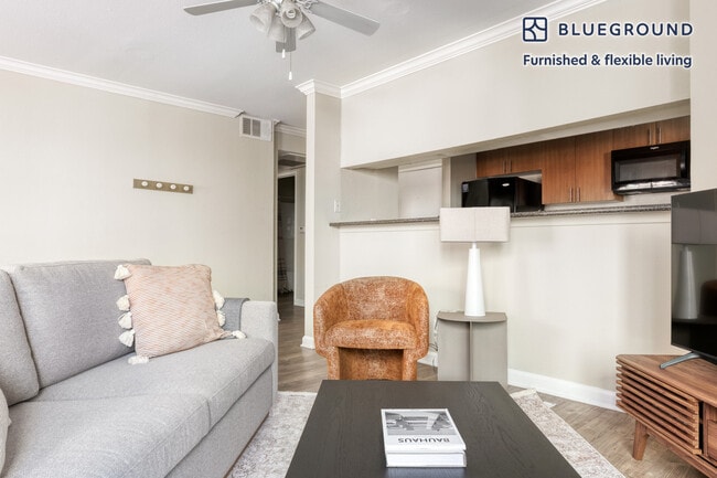 Photo - 20540 Ventura Blvd Unit FL1-ID683