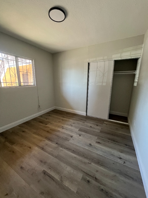 Photo - 7833 Towne Ave