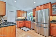 Photo - 557 W Gainsborough Rd House