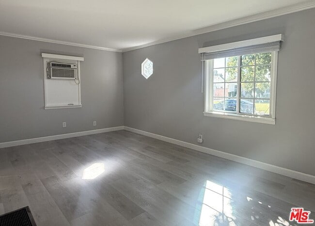 Photo - 5510 Beck Ave