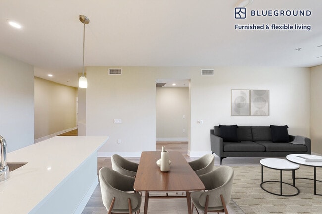 Photo - 5685 Park Dr Unit SI FL3-ID11323A