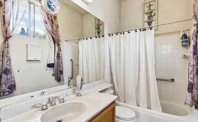 Photo - 2671 Bolker Dr