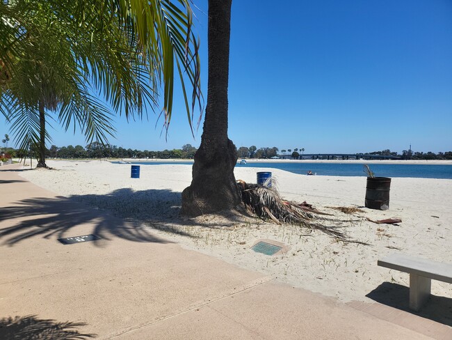 Photo - 2950 Bayside Ln Unit 2950