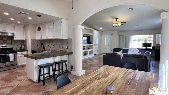 Building Photo - 51905 Avenida Rubio Rental