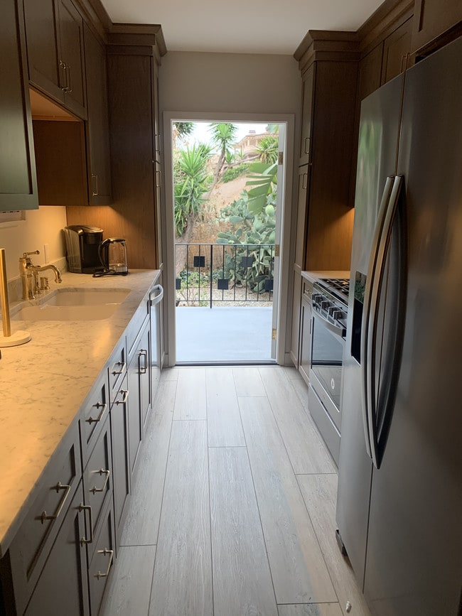 Gorgeous kitchen with door to patio - 22357 Pacific Coast Hwy