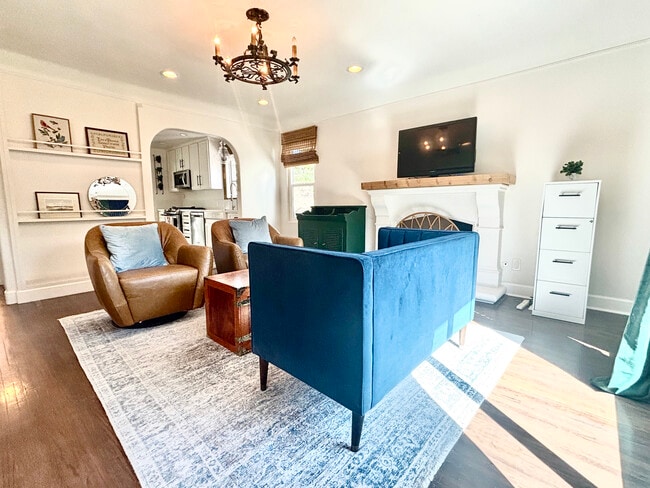 Building Photo - 16070 Baker Canyon Rd Rental