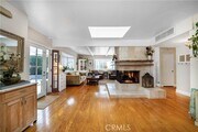 Photo - 4571 Canoga Dr