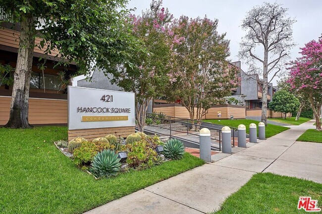 Building Photo - 421 S Van Ness Ave Unit 16 Rental