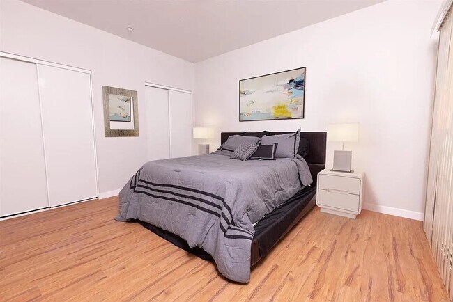 Photo - 9728 Marilla Dr Unit 400