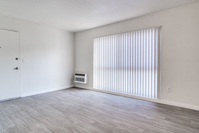 Photo - Winter Gardens Manor