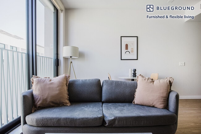 Photo - 200 Mesnager St Unit FL6-ID1236